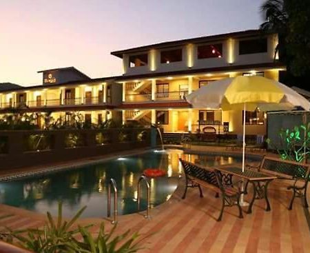 Meritas Seawind Beach Resort, Srīvardhan Buitenkant foto